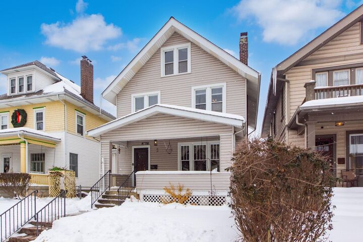 Property Photo:  2607 Glenmawr Avenue  OH 43202 