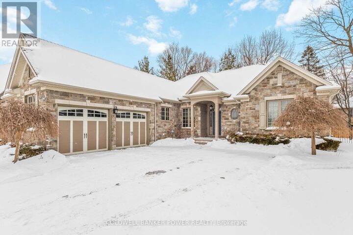 Property Photo:  183 Woodholme Place  ON N6G 0H4 