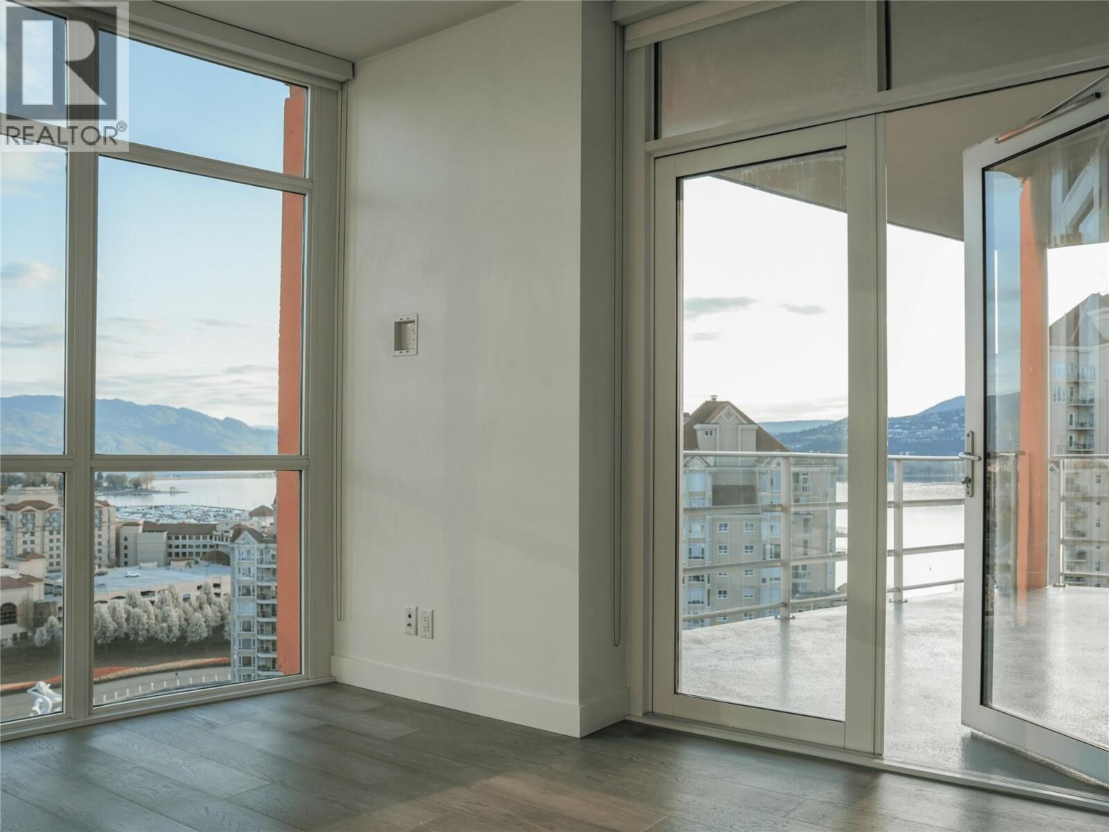 Property Photo:  1151 Sunset Drive 1501  BC V1Y 0G2 