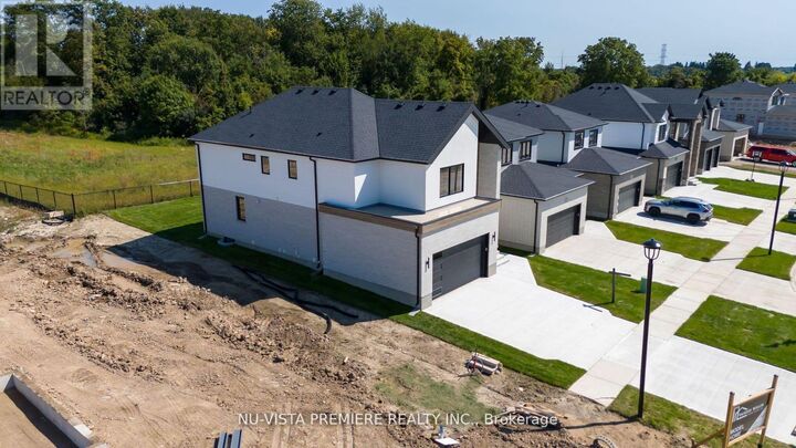 Property Photo: 1181 Honeywood Drive ON N6M 1C1