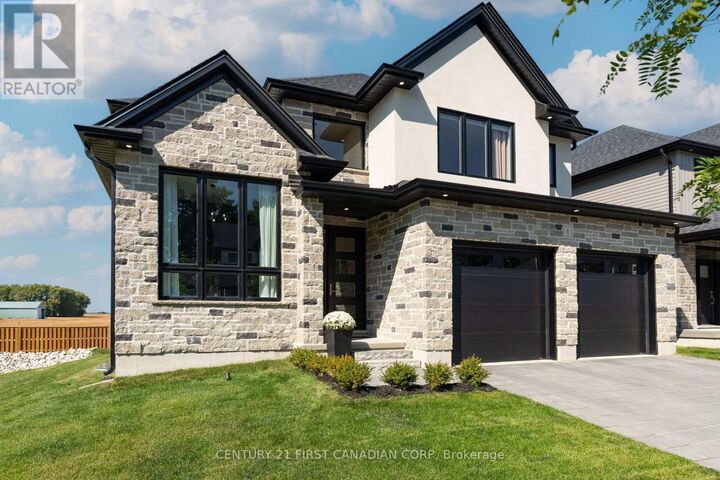 Property Photo:  7966 Fallon Drive 1  ON N0M 1V0 