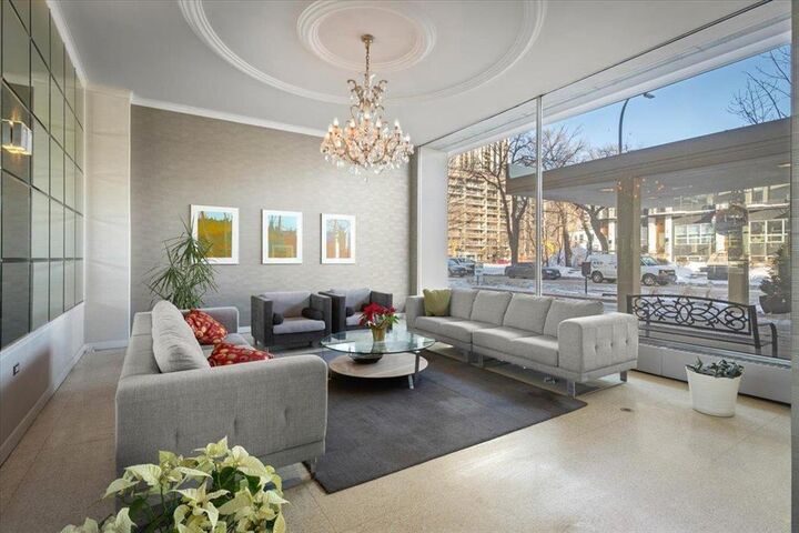 Photo de la propriété:  99 Wellington Crescent  MB R3M 0A2 