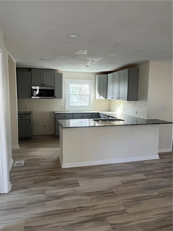Property Photo:  2298 Swallow Circle SE  GA 30315 