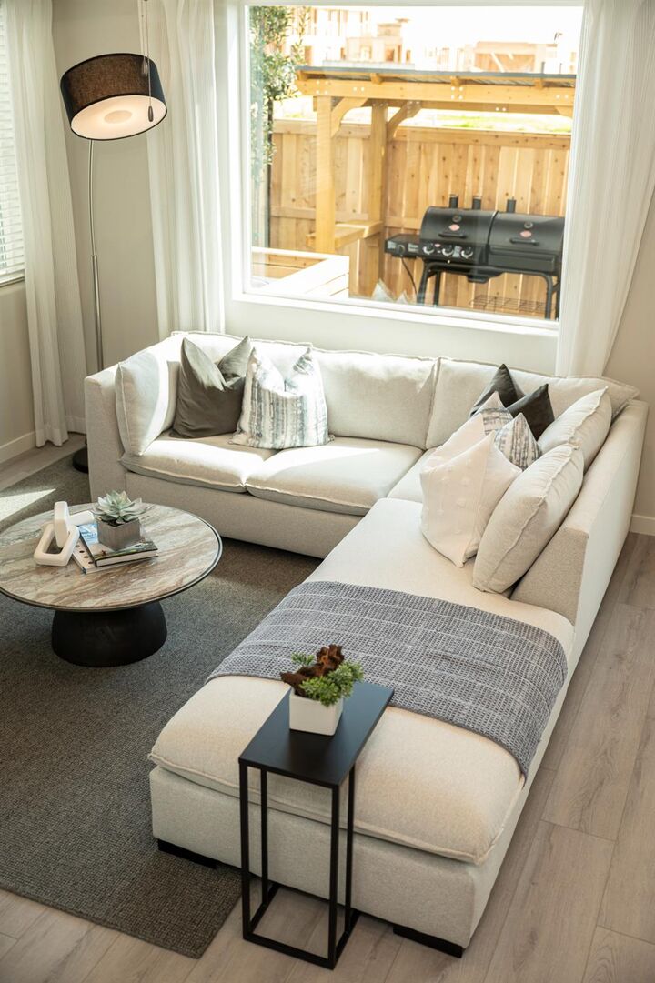 Property Photo:  576 Ophelia Avenue  CA 93636 