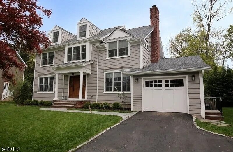 Property Photo:  15 Canterbury Ln  NJ 07078 