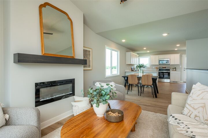 Property Photo: 25127 Bluebird Circle IA 50003