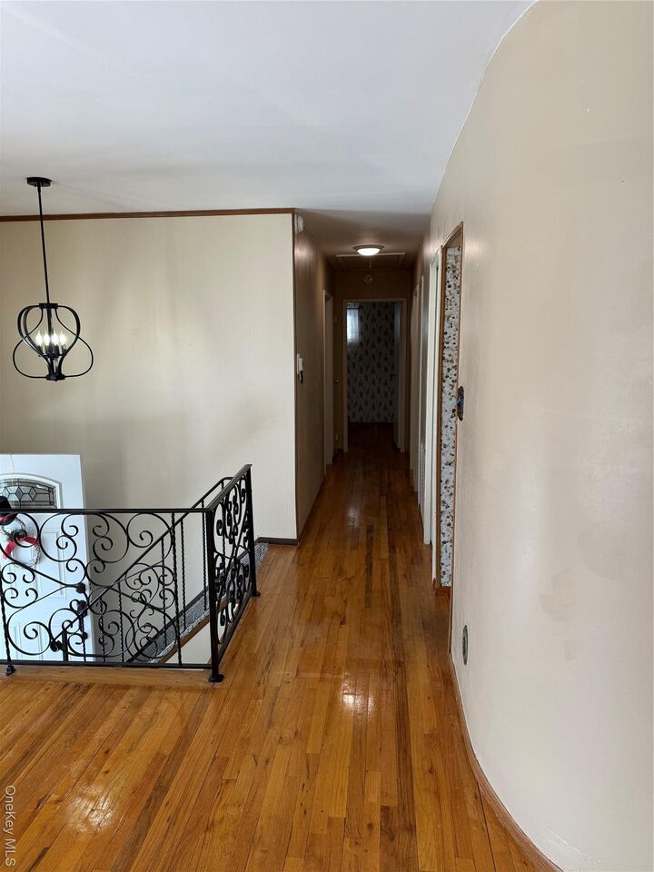 Property Photo:  192 E 5th Street  NY 11729 