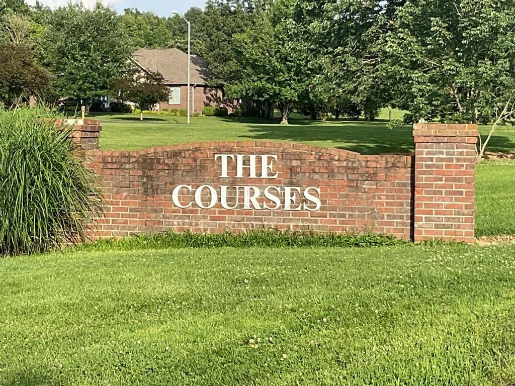 Property Photo: Sawgrass Circle KY 42431