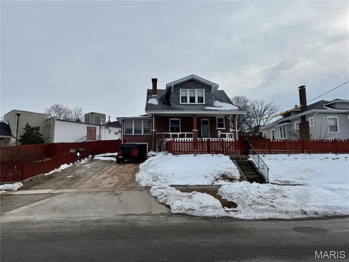 Property Photo:  30 Grand Avenue  IL 62220 