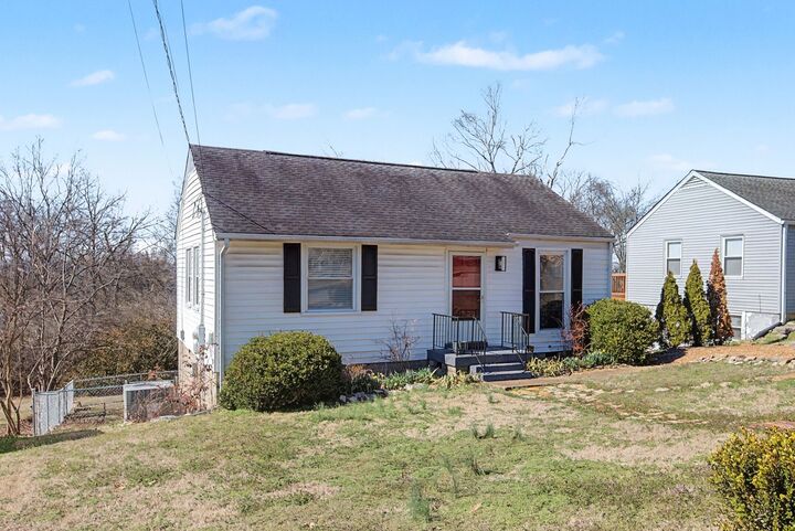 Property Photo:  3827 Sentinel Dr  TN 37209 
