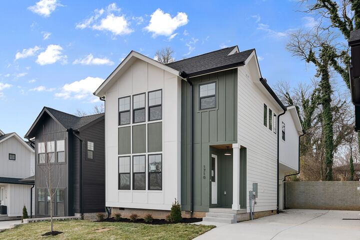 Property Photo:  1710 Carvell Ave  TN 37203 
