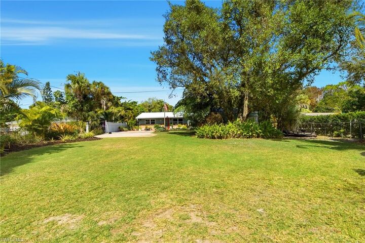 Property Photo:  27101/111 Orange Court Dr  FL 34135 