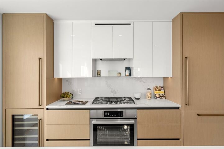 Property Photo:  380 Harrison Avenue #1008  MA 02118 