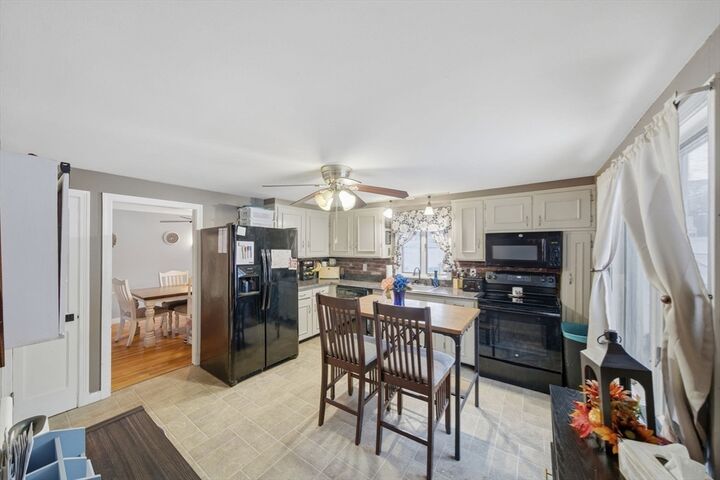 Property Photo:  8 Flint St  MA 01824 