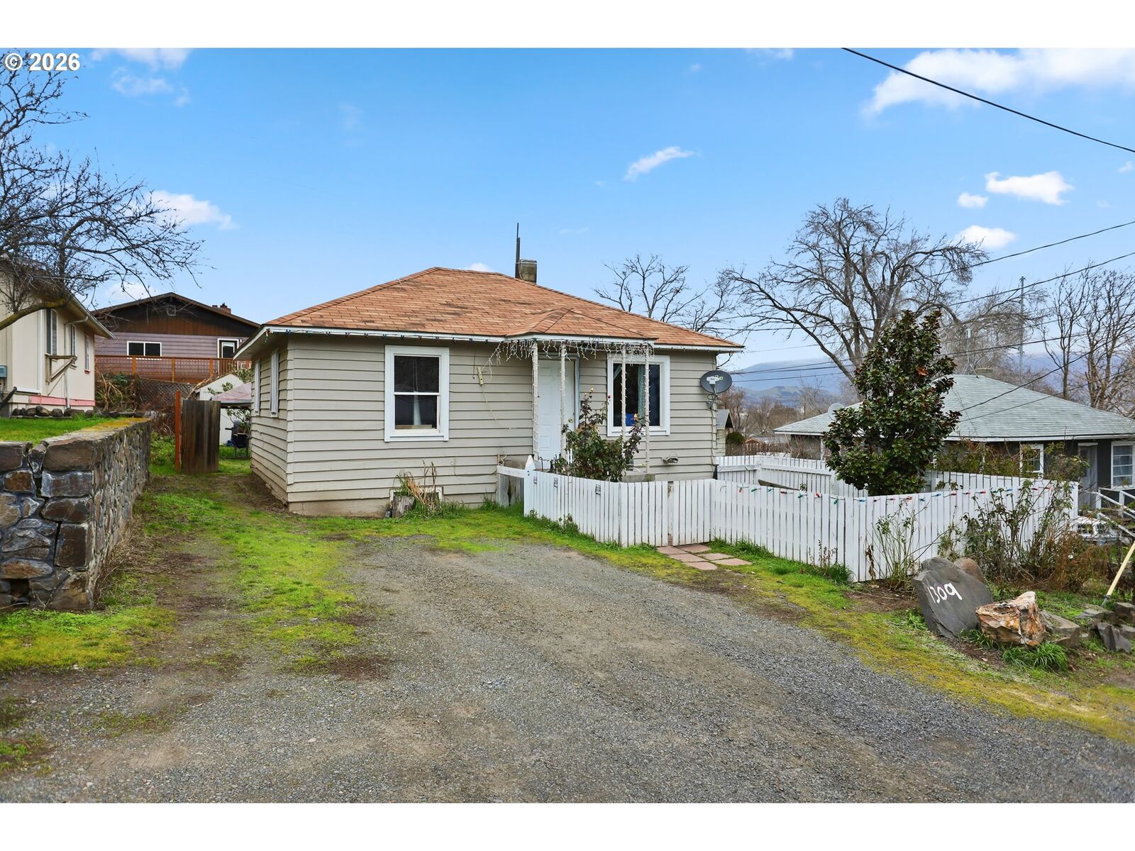 Property Photo:  1309 Perkins St  OR 97058 