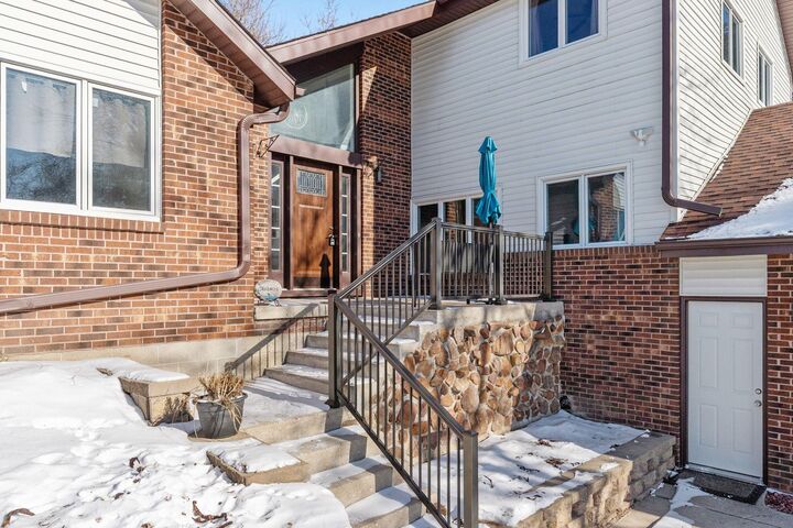 Property Photo:  N1231 County Rd V  WI 53010 