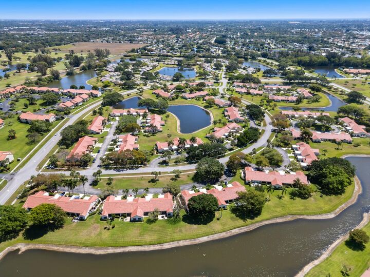 Property Photo:  5942 Parkwalk Circle W  FL 33472 