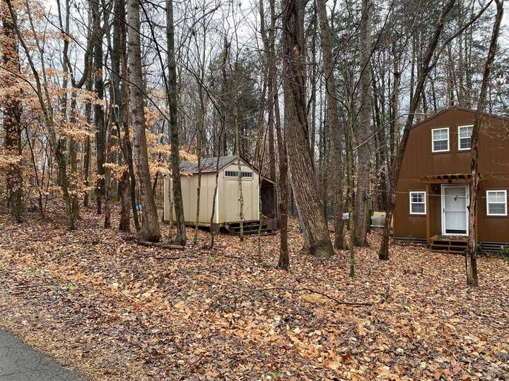 Property Photo:  395 Muskie Way  KY 42164 