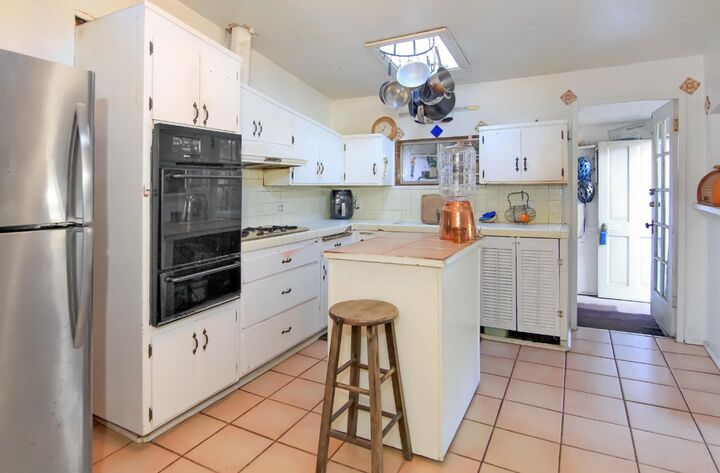 Property Photo:  721 Prospect Heights  CA 95065 