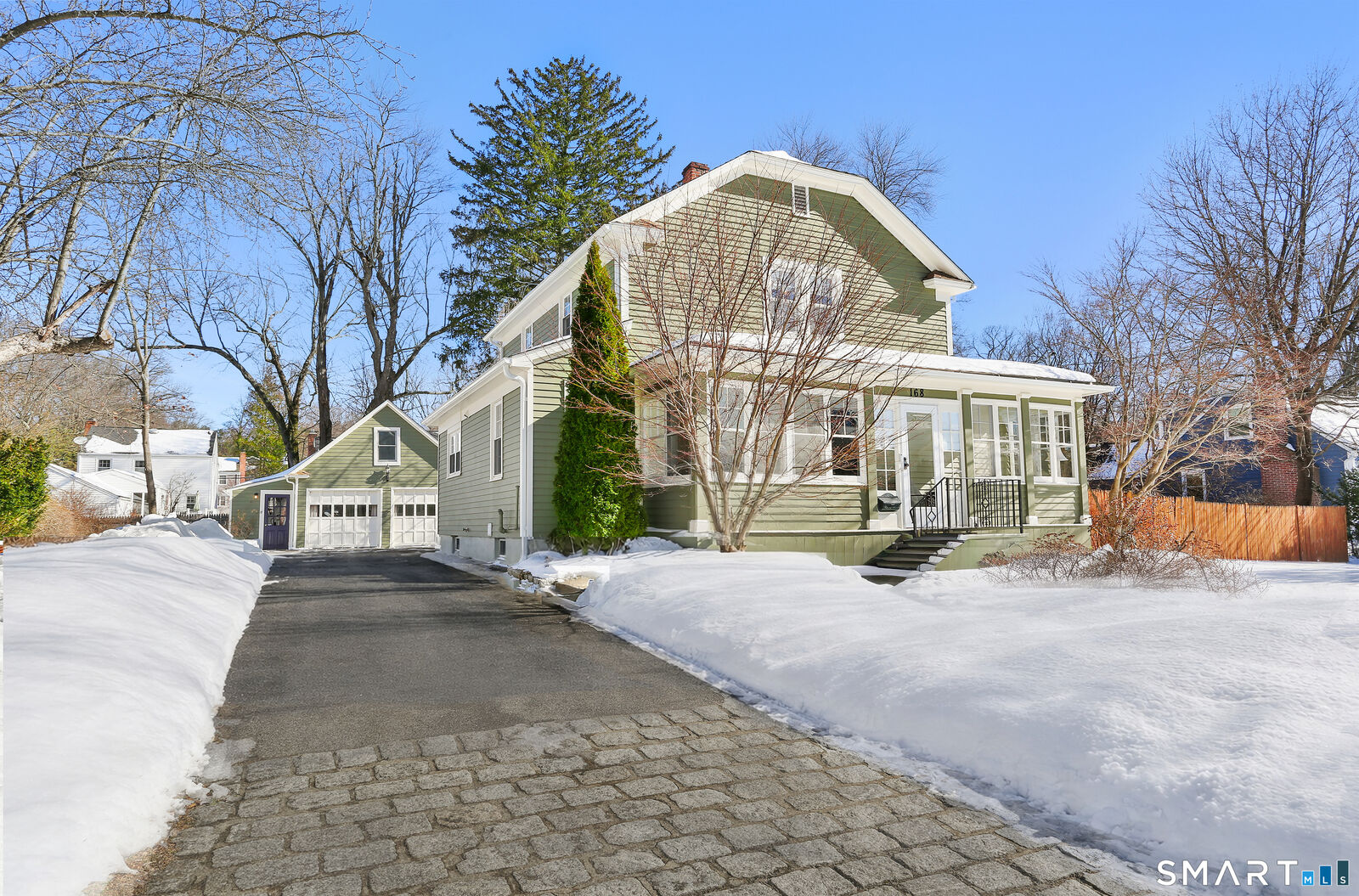 Property Photo:  168 Bennett Street  CT 06825 