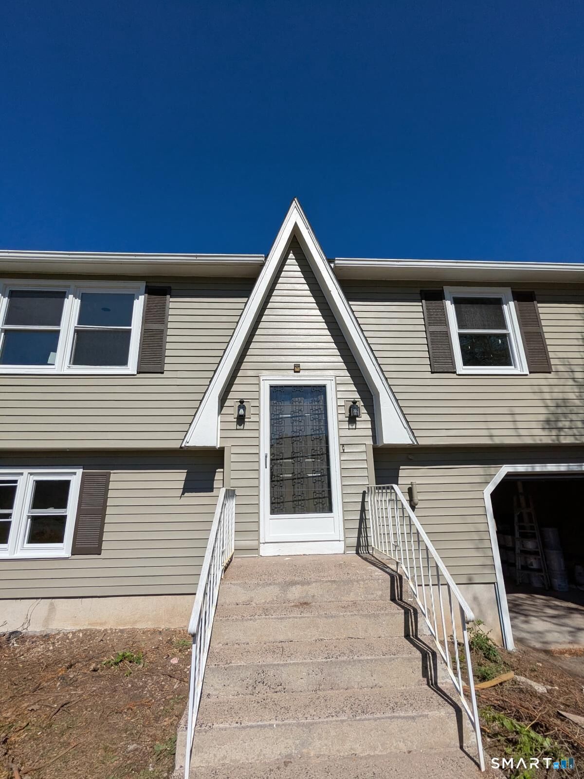 Property Photo: 73 Abbey Lane CT 06095