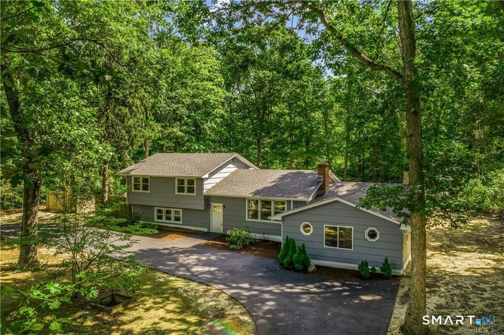 Property Photo:  375 Sea Hill Road  CT 06471 