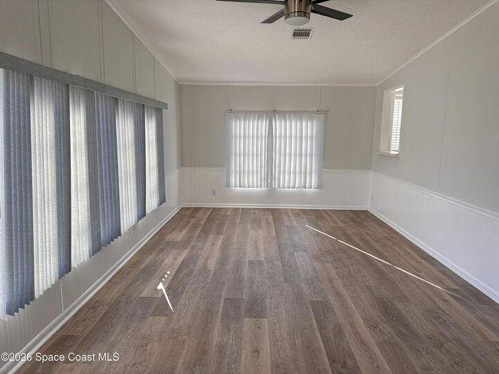 Property Photo:  606 Dolphin Circle  FL 32976 
