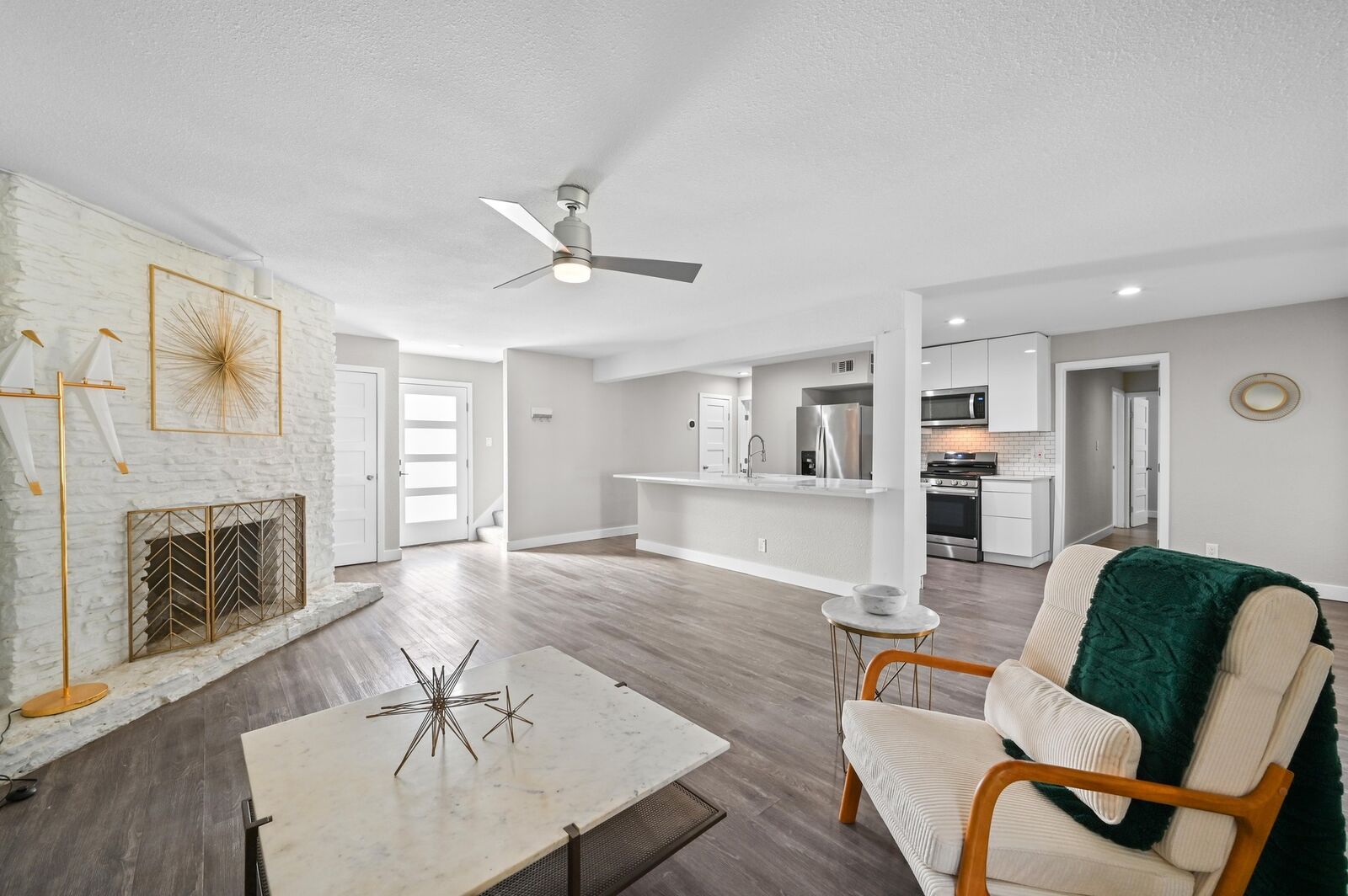 Property Photo:  424 Baldridge Drive  TX 78748 