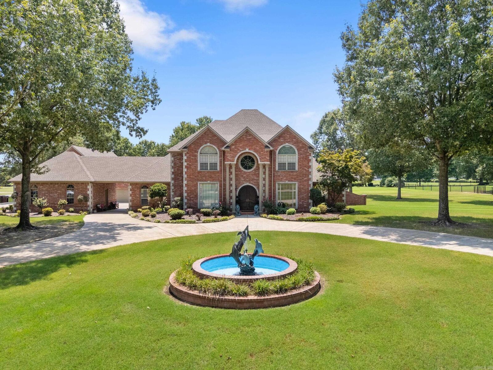 Property Photo:  5 Westin Drive  AR 72034 