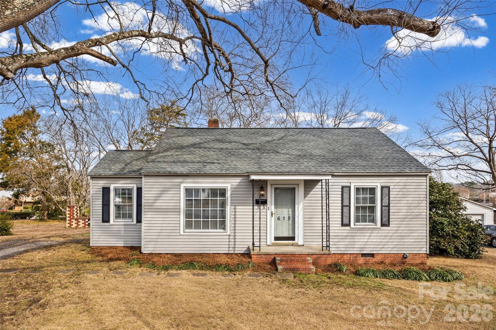 Property Photo:  615 N Catawba Street  SC 29720 