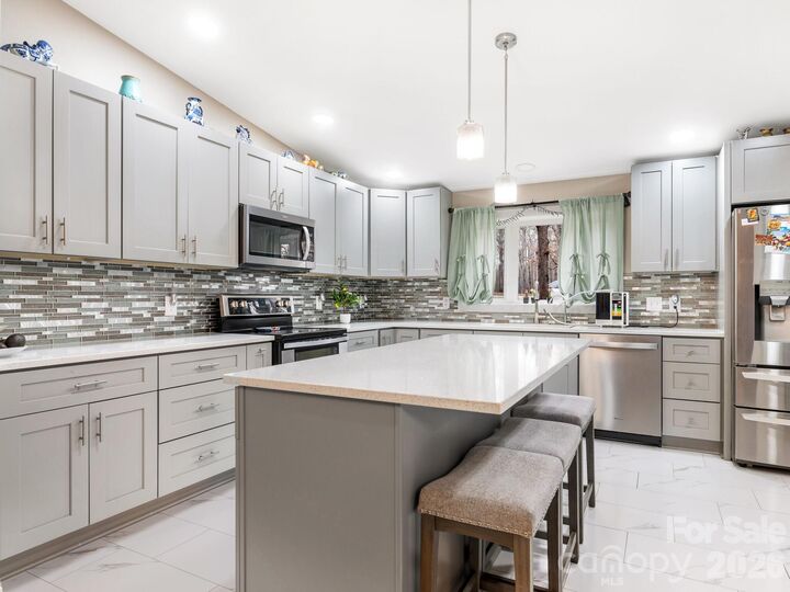 Property Photo:  2219 Wade Funderburk Road  SC 29728 