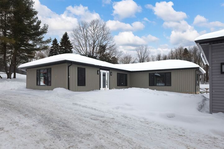 Property Photo: 4401 Old State Road PA 16426