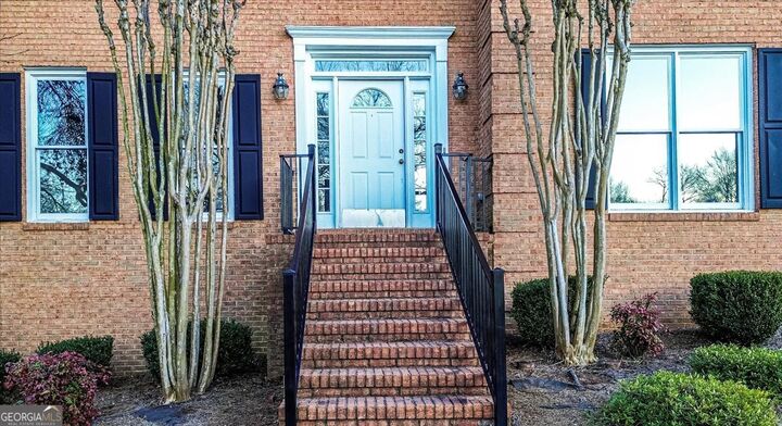 Property Photo: 1190 Stonebridge Circle GA 30677