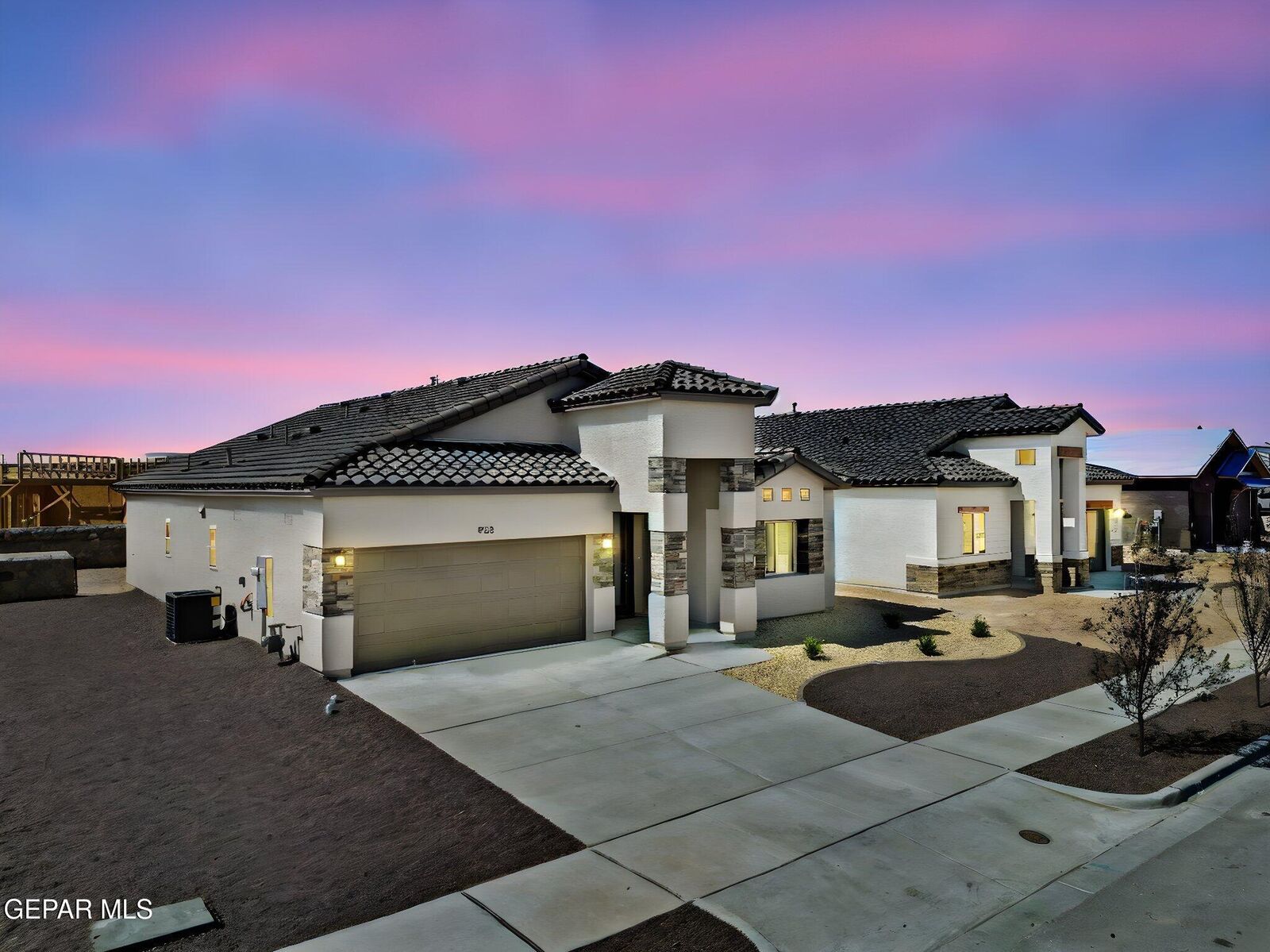 Property Photo:  733 Paseo Modesto Drive  TX 79928 