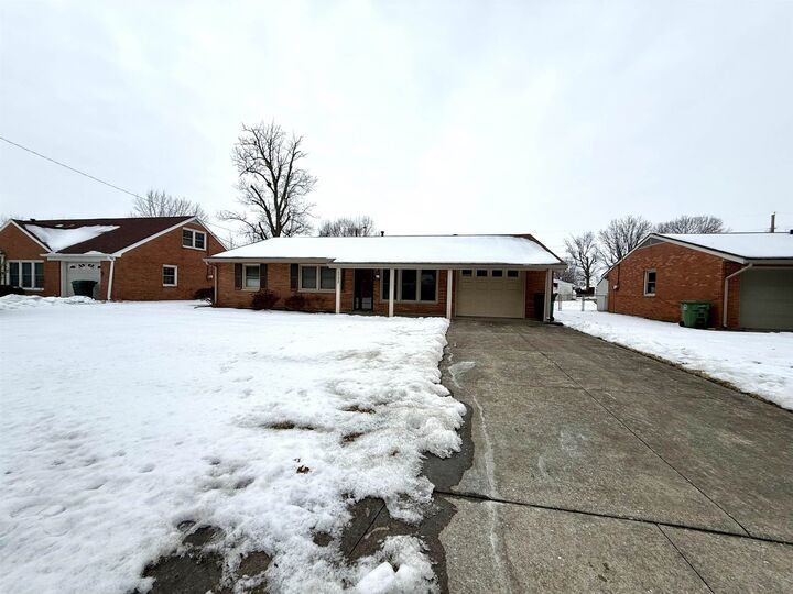 Property Photo:  3332 Comanche Place  KY 42301-5963 