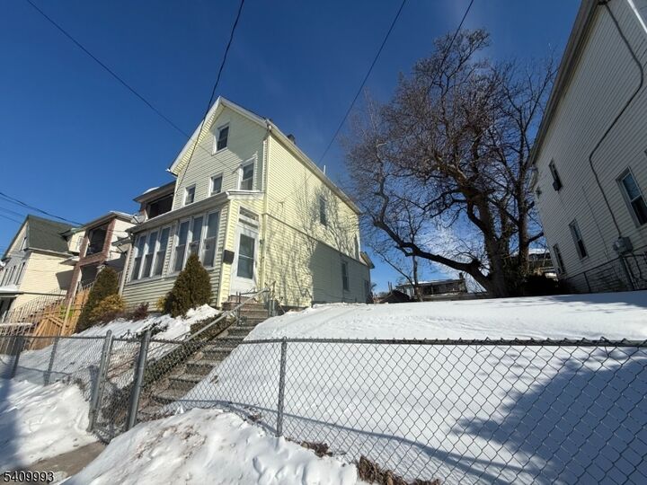 Property Photo:  637 Court St  NJ 07206 