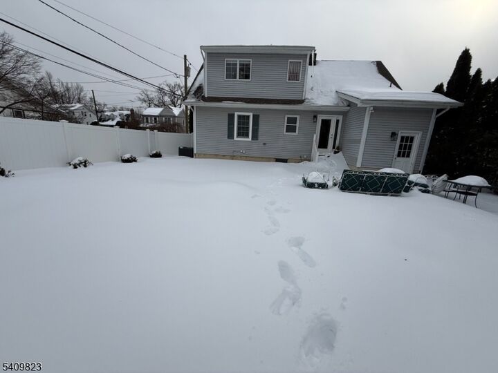 Property Photo:  313 Rea Ave 2  NJ 07506 