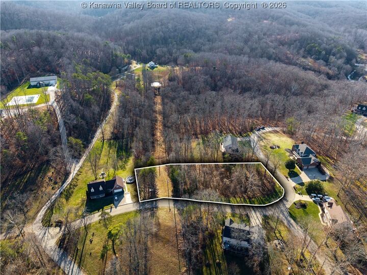 Property Photo:  105 Colonial Drive  WV 25560 