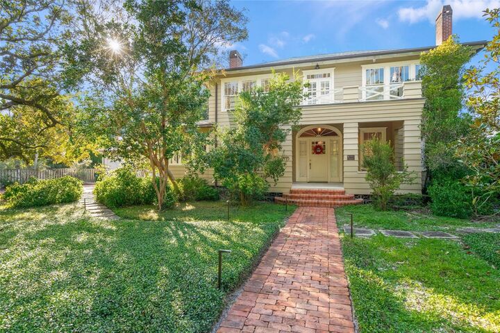 Property Photo:  2445 Alameda Avenue  FL 34234 