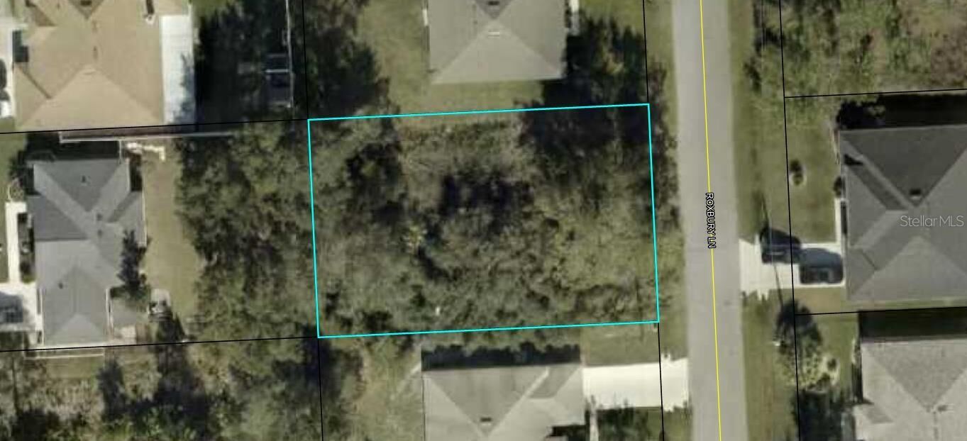 Property Photo:  8 Roxbury Lane  FL 32164 