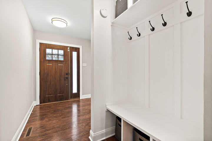 Property Photo:  8803 Juniper Court  IL 60487 