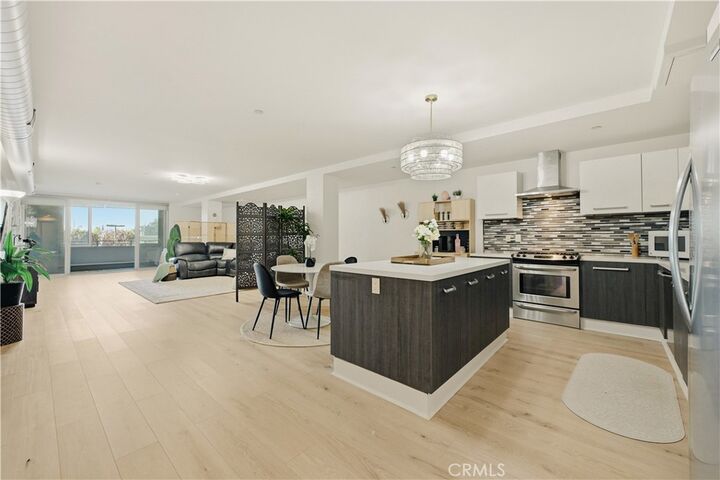 Property Photo:  433 Pine 201  CA 90802 