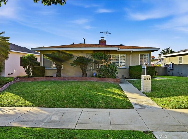 Property Photo:  421 Sycamore Avenue  CA 92821 