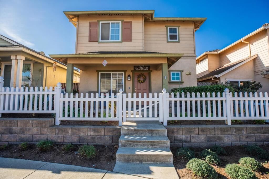 Property Photo:  12782 Rogge Village Loop  CA 93906 