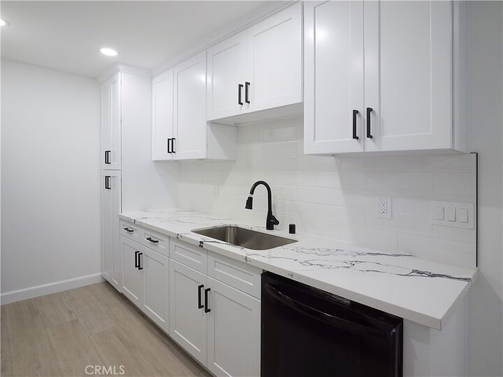 Property Photo:  20561 S Vermont 7  CA 90502 