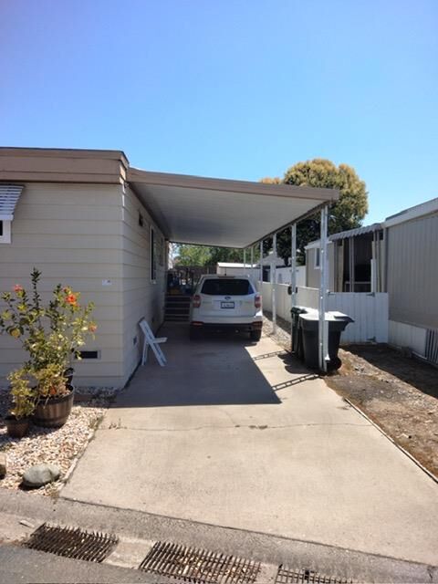 Property Photo:  7557 Hazelnut Lane  CA 95828 