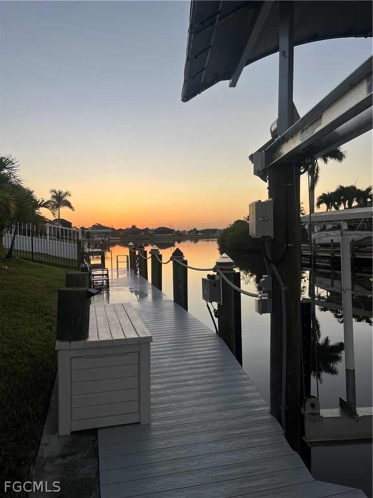 Property Photo:  3302 NW 18th Street  FL 33993 