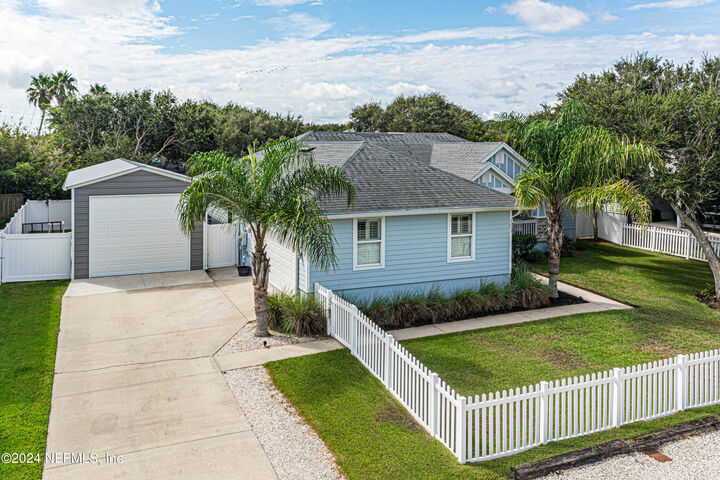 Property Photo:  307 Fifteenth Street  FL 32084 