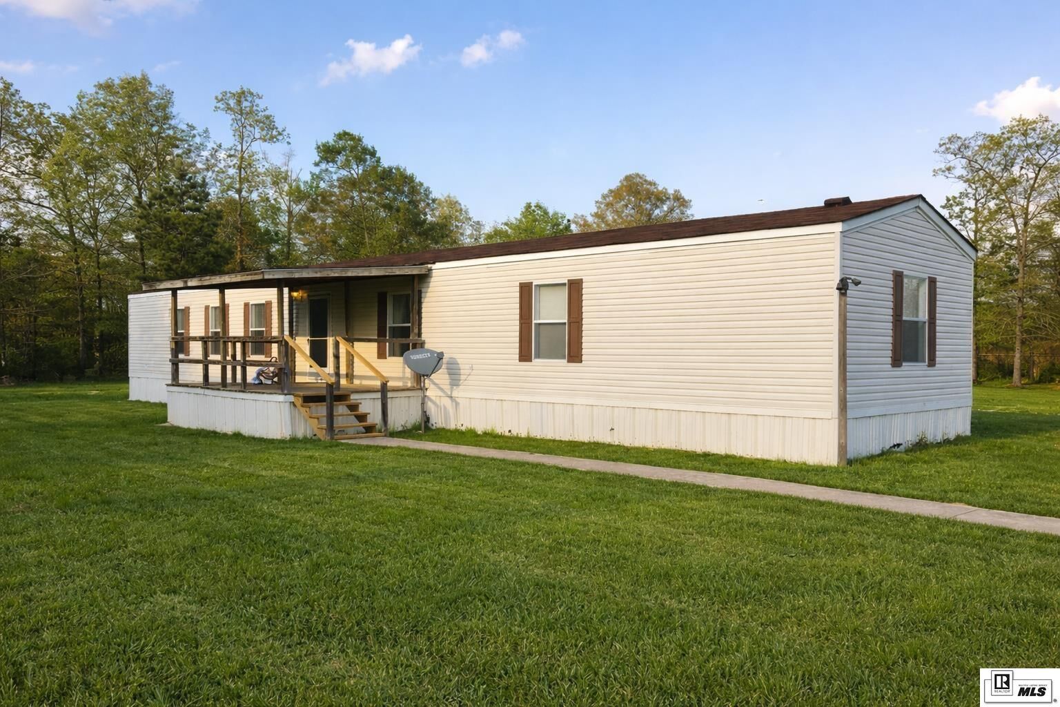 Property Photo:  139 Candy Queen Lane  LA 71292 