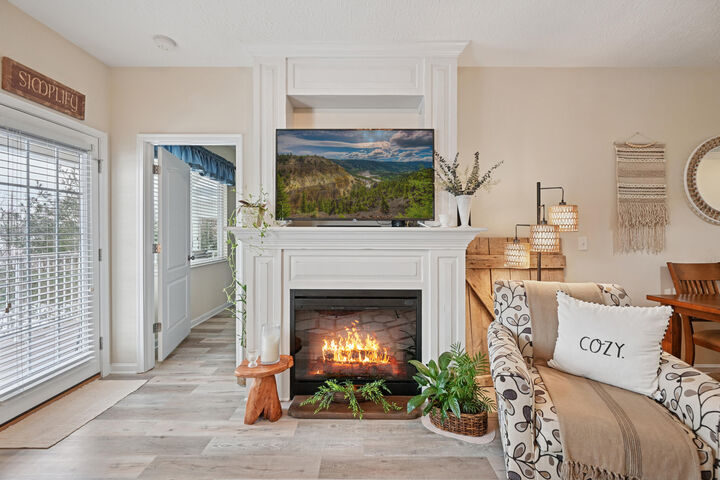 Property Photo:  8099 Over Par Court  KY 41005 